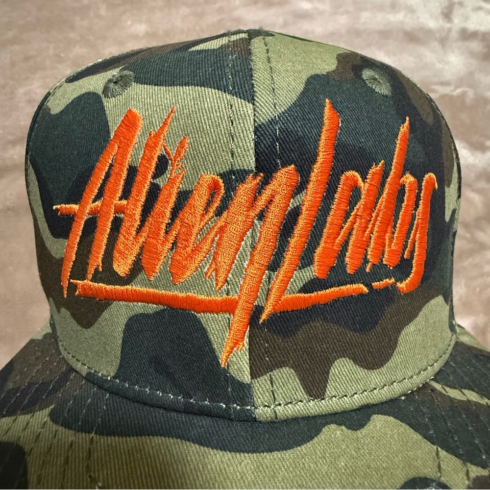 Alienlabs Camo Cannabis Snap Back Flat Bill Baseball Hat - Picture 14 of 15